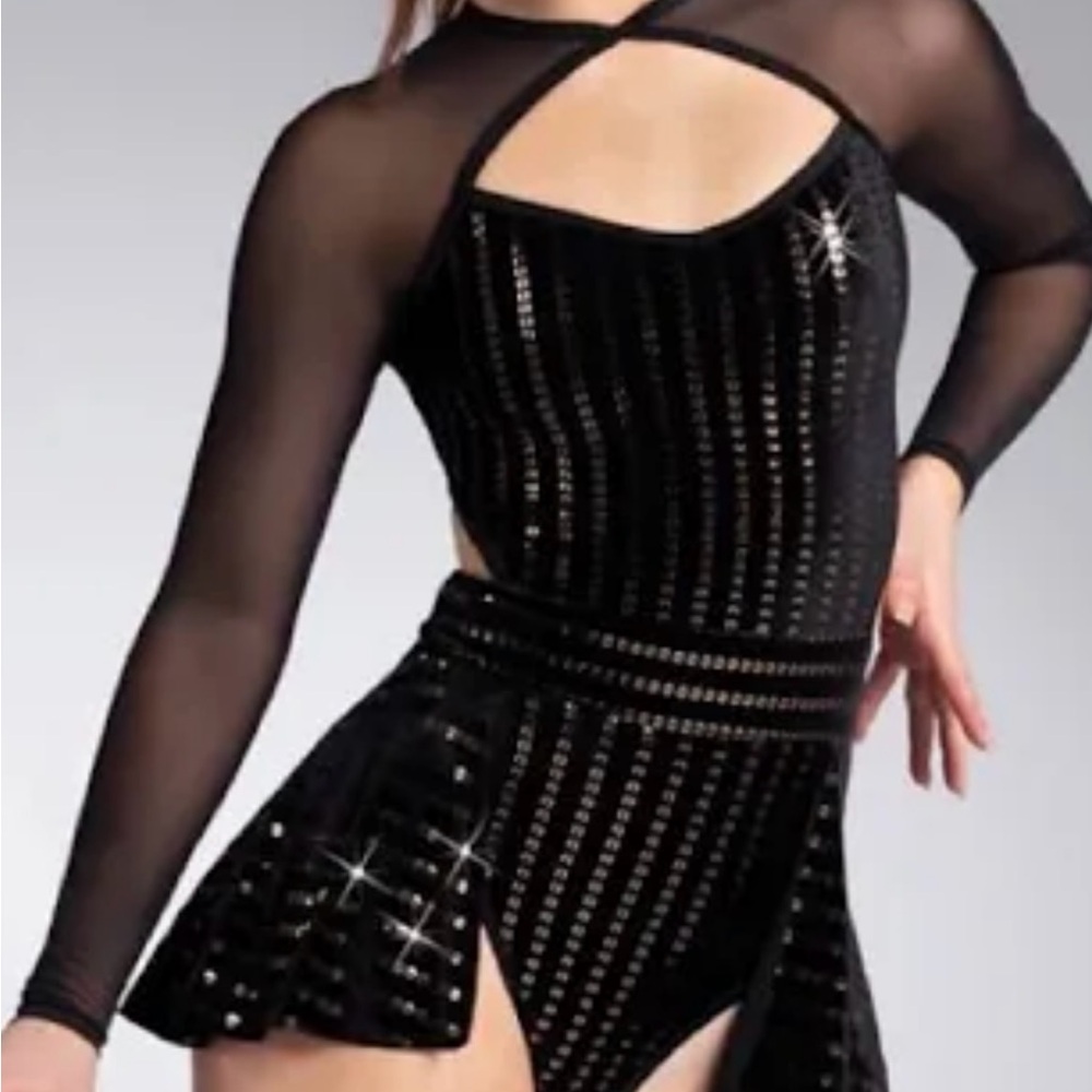 Weissman Elite “Need you Tonight”Adult Small. Bodysuit/w skirt Black velvet gold